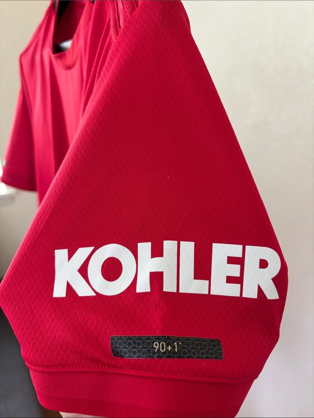 adidas Red Manchester United Short-Sleeve Jersey with Gold Chevrolet Badge